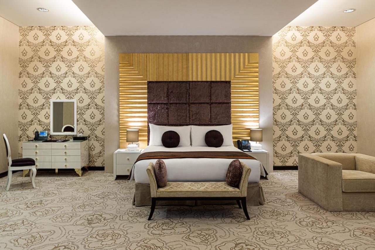 Crowne Plaza - Rdc & Convention By Ihg 5*