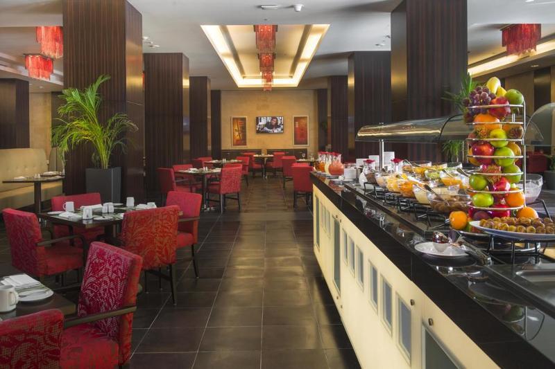 Crowne Plaza - Rdc & Convention By Ihg होटल 5*